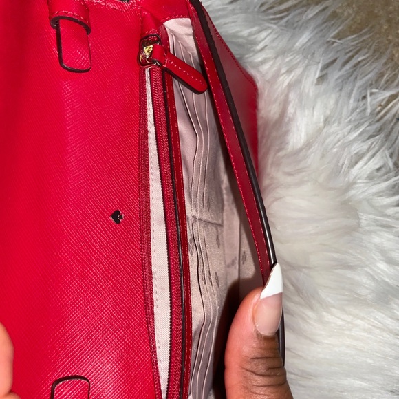 Crossbody - Picture 3 of 5